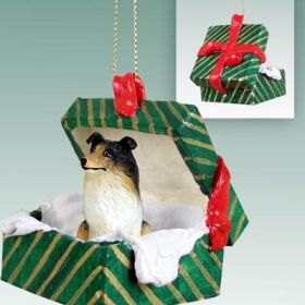 Collie - Tricolor - Green Gift Box Ornament